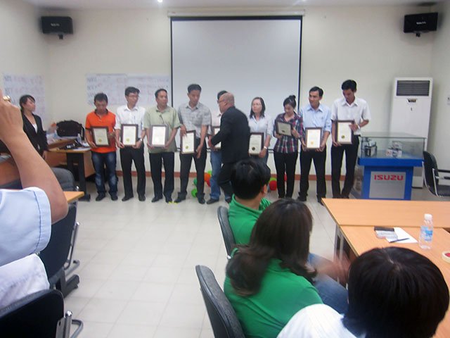 Kỹ năng tư vấn bán hàng nâng cao - ISUZU (HCM ngày 21 & 22 & 23 & 24.04.2014)